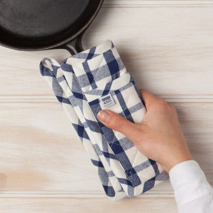 belle plaid classic potholder 240923031836 2